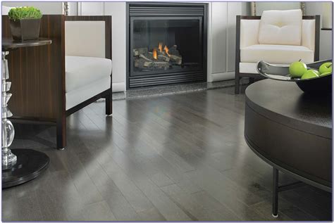 Dark Hardwood Floors With Grey Couch - Flooring : Home Design Ideas ...