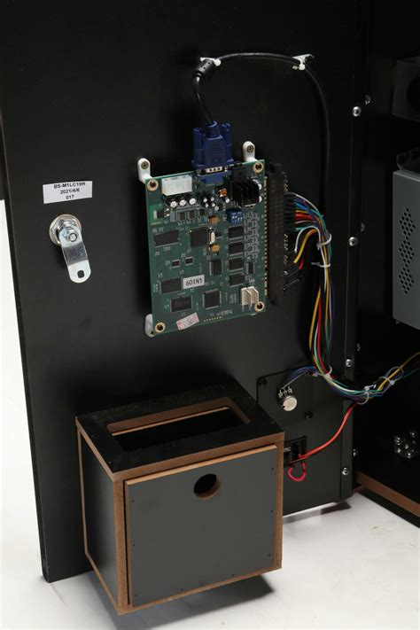 G-Cabs Barmania Countertop Arcade Game, 2021 | EBTH