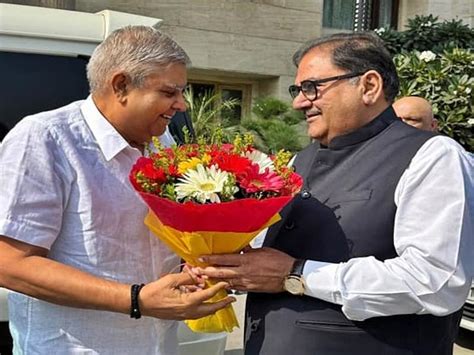 Ex-Vice Prez Dhankhar visits INLD chief Abhay Chautala's residence