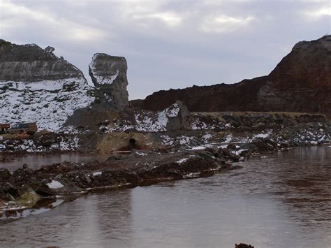 Restoration of the red mud pond wall | ENvironmental inFOrmation