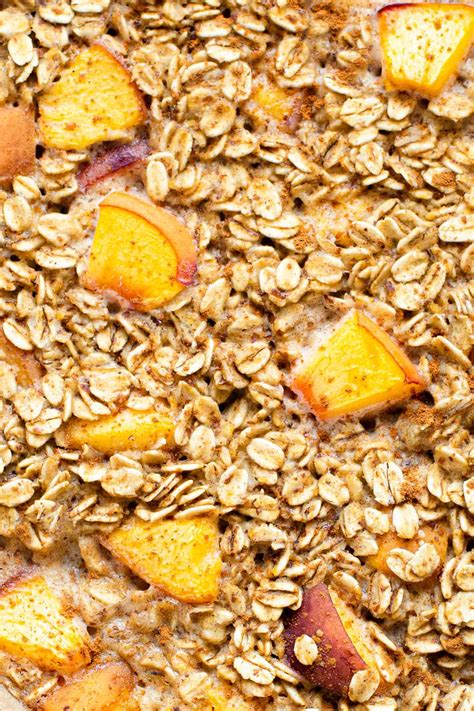 Peaches and Cream Oatmeal Bake (Vegan) - Lexi's Clean Kitchen