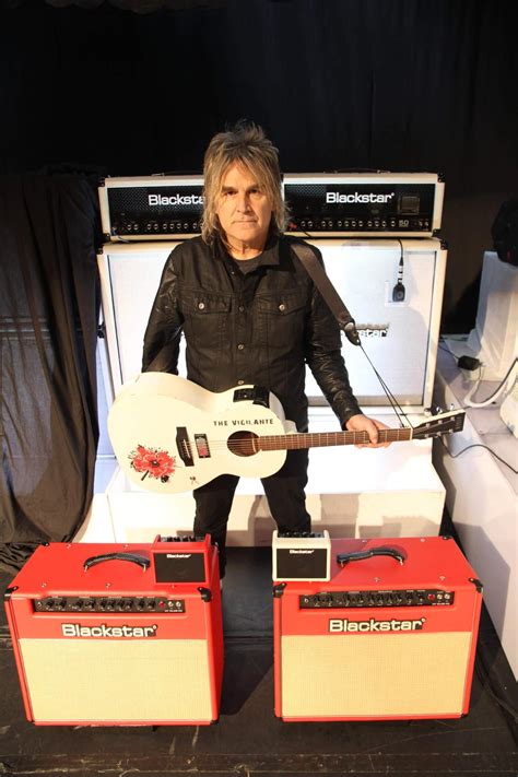 Revisiting Mike Peters of The Alarm, In-Studio (Archives) | Soundcheck ...