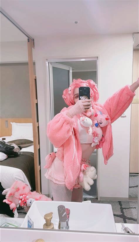 BOA♡(Onlyfans Pornstar★ 236K followers.), Vietnamese escort in Bangkok