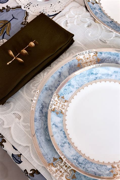 Majestique Blue 37 Pcs Dinner Set – Vigneto