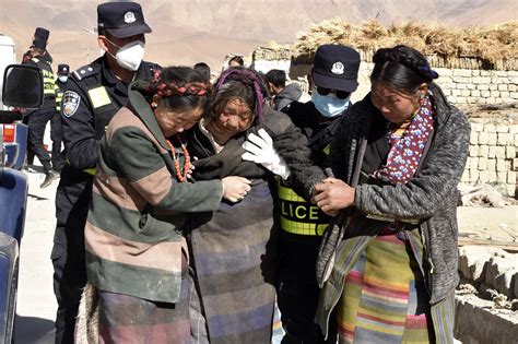 10 pictures from Tibet earthquake