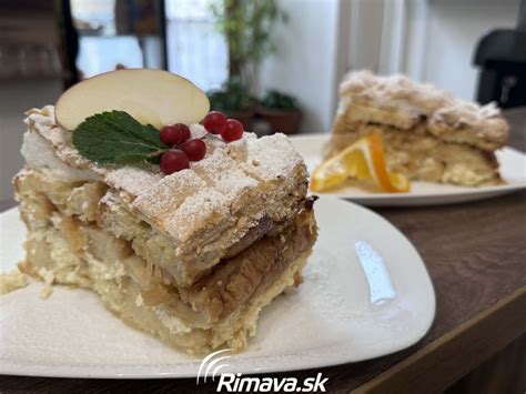 Vianočná atmosféra v reštaurácii Čierny orol vás očarí. Príďte vyskúšať ...