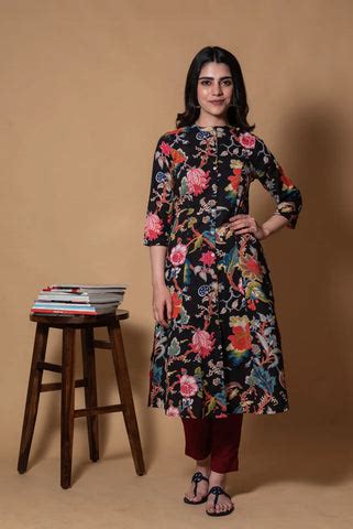Graceful and Elegant: The Appeal of Embellished Cotton Kurtis for Wome