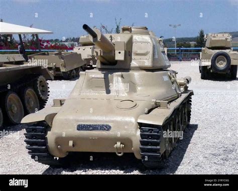 The Hotchkiss H39Tank 1938 with a 6-cyl. 5.97 litres engine, giving 120 ...