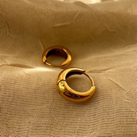 Buy Tarnish Proof Waterproof Jewelry Online In India - Etsy India