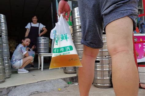 啤酒袋透明灌装手提塑料袋外卖打包袋啤酒袋塑料手提饮料袋定 制-阿里巴巴