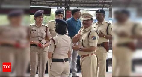 Gujarat Police Constable and Jail Sepoy PET & PST Admit Card released ...