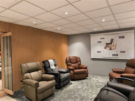 Recliner Chair Showroom New Delhi, Hyderabad, Mumbai, Bangalore