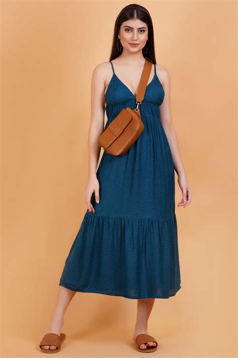Teal Solid Self Design V-Neck Strappy Maxi Dress – Neoethic