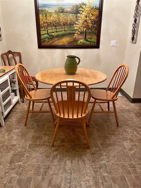 (PENDING) 41” Round Pine Kitchen Table with 3 Matching Chairs ~ Need ...