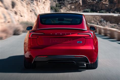 2025 Tesla Model 3 Performance packs more of a punch | CarExpert