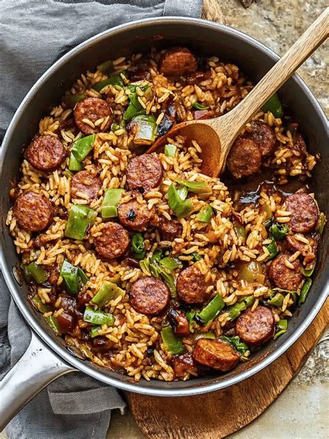 Irresistible Cajun Sausage and Rice Skillet – A Quick One-Pot Meal