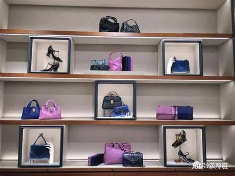 陈列师送什么礼物最新素材