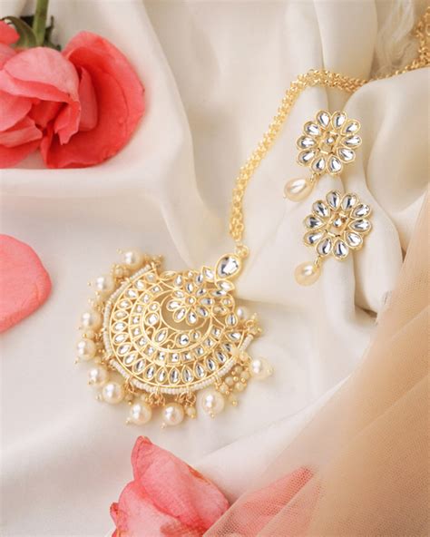 Gold Jewellery – Teejh