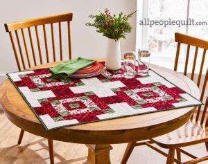 Christmas Table Topper Quilt Pattern 的图像结果