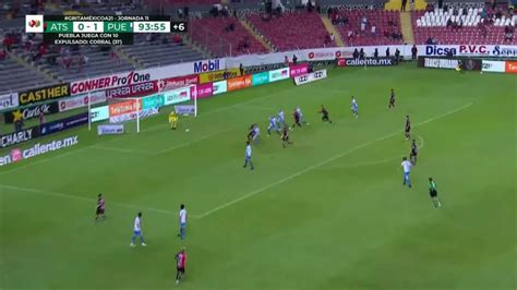 ¡TIRO ATAJADO! disparo por Brayan Garnica. | TUDN Liga MX | TUDN