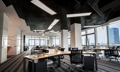 2019科技风办公室装修案例-办公室装修效果图-成都朗煜公装公司