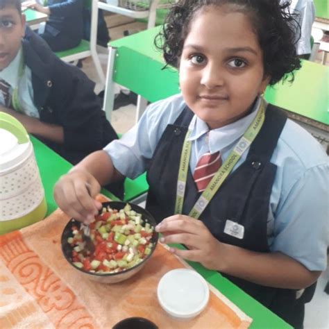 Grade III and IV - Food, nutrition and cooking club- Salad making