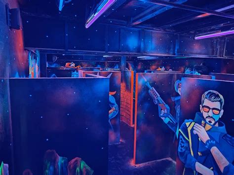 Get 10% Off Skyjumper Trampoline Park | The Opulent Mall Ghaziabad ...