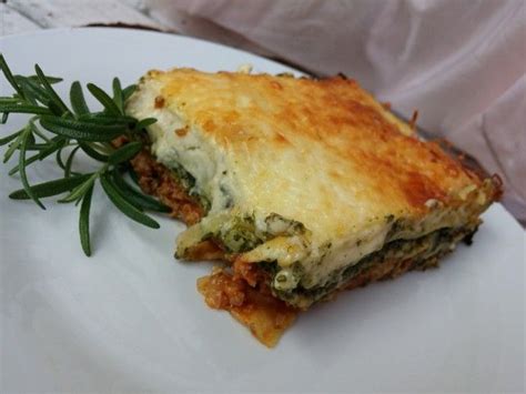 Egy finom Spenótos húsos lasagne ebédre vagy vacsorára  