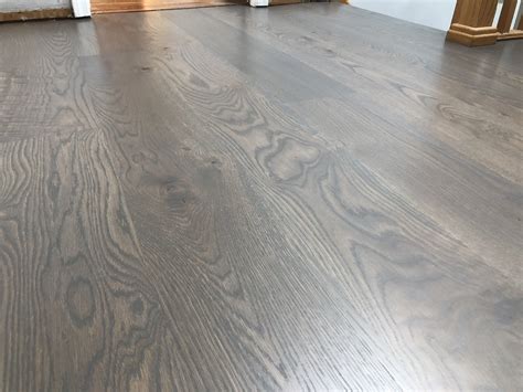 TO GRAY OR NOT TO GRAY? GRAY HARDWOOD FLOORS... A TREND OR A TRADITION ...