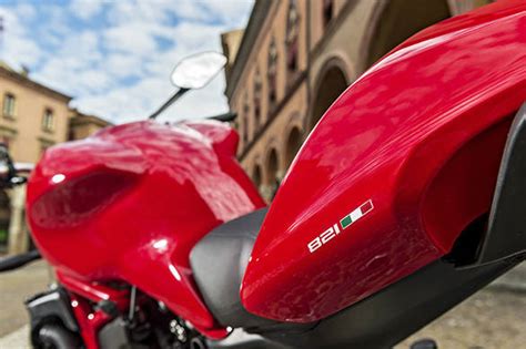 Image gallery: Ducati Monster 821 - Overdrive