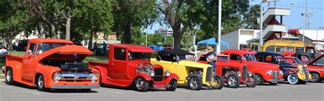 Death Seat Customs Hot Rods and Classics Car Show, Uno Pizzeria & Grill ...