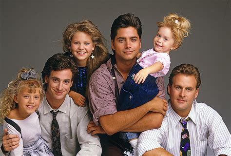 Cast Of "Full House" Reworks Show's Opening Credits