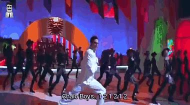 Akshay Kumars Funny, Hilarious And Outrageous Dance Steps