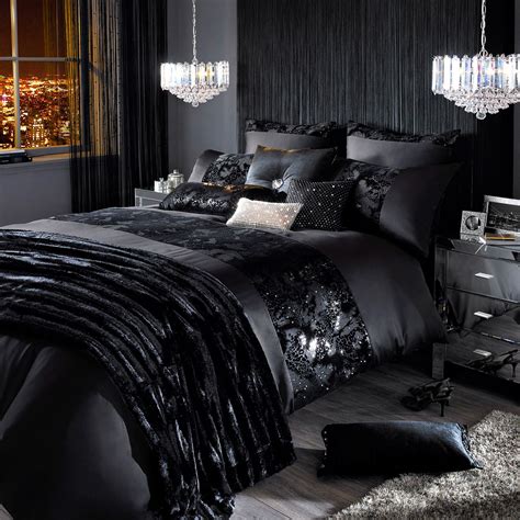 Nadège | Luxurious bedrooms, Bed linens luxury, Bedroom design