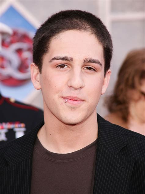 A Christmas Memory Summary, Latest News, Trailer, Cast, Where to Watch ...