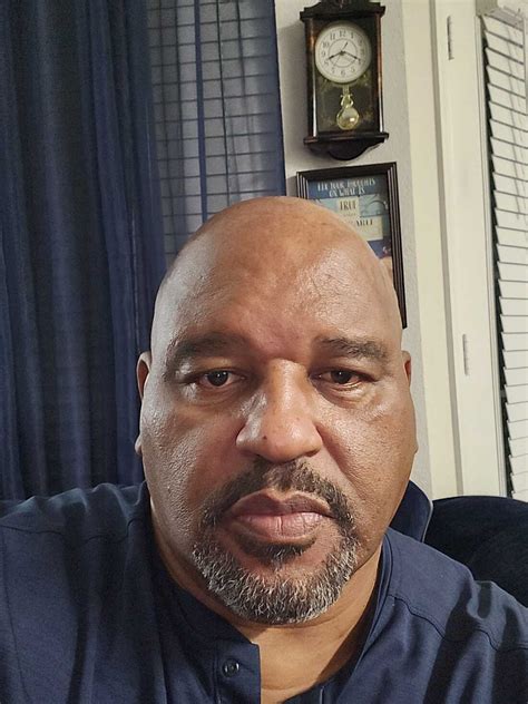 People die waiting for a kidney transplant. Should donors be ...