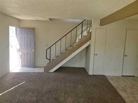 2 Beds 1.5 Baths - Townhouse - Property Rentals - Redding, California ...