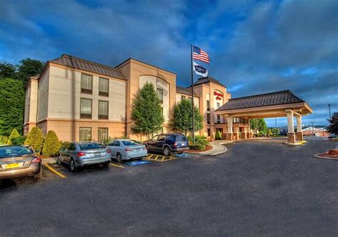 HAMPTON INN JOHNSTOWN - Hotel Reviews, Photos, Rate Comparison ...