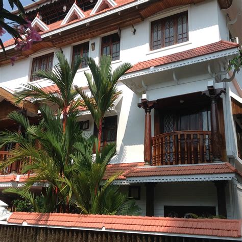 HOTEL WHITE ROSE (Kochi (Cochin), Kerala) - Hotel Reviews, Photos, Rate ...