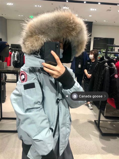 #jacket#fur | Fur hood jacket, Canada goose fashion, Jackets