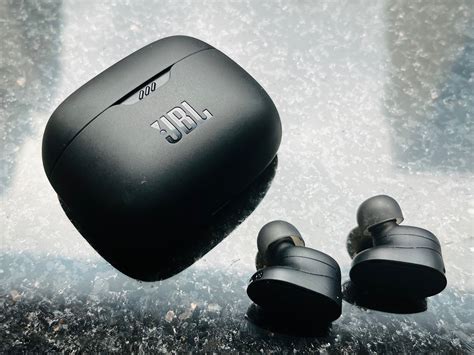 Jbl tune on sale headphones review
