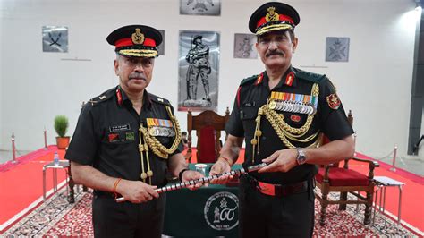 Who is Lieutenant General DS Rana, the 23rd Colonel of the Regiment of ...