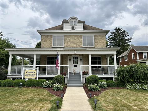 Claussen Funeral Home | Lake Mills WI