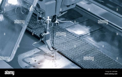 Textiles Sewing Machine 的图像结果