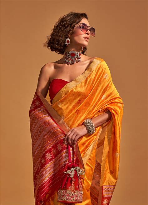 Amber Handloom Silk Zari Weaving Classic Saree – Monjolika