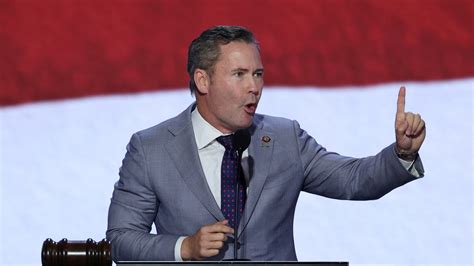 Mike Waltz to be ‘forced out’ over war plan scandal? Trump to take ...