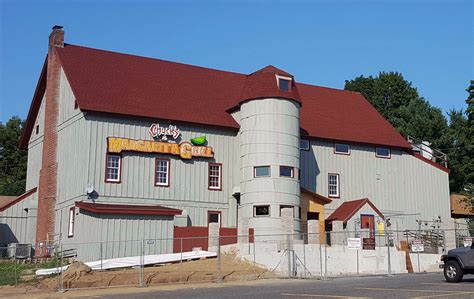 Chuck's Steak House and Margarita Grill | Finding Connecticut