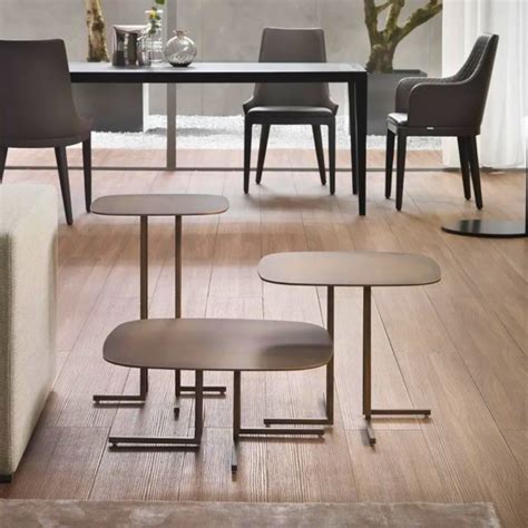 Cascade (Center Table) – Inox zone