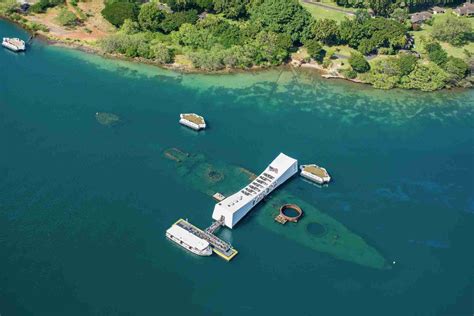 Immersed in History: A Journey to the Pearl Harbor Memorial on Oahu's ...