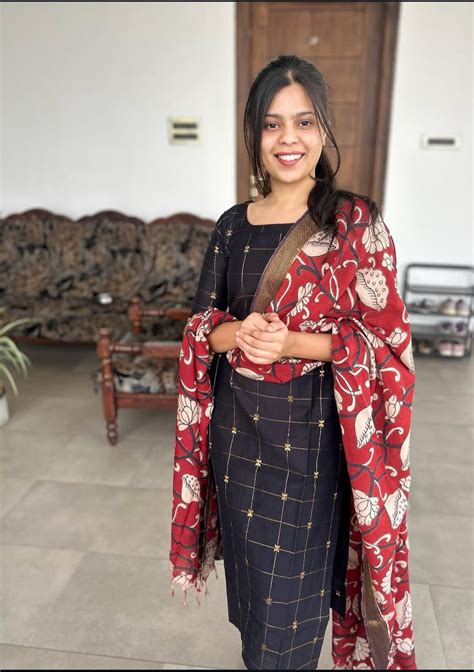 Black Raw Silk Kurti With Pure kalamkari Dupatta – Ayla Attire